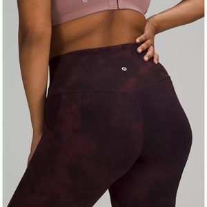 NWT Size 8 diamond dyed Lululemon 7/8 leggings